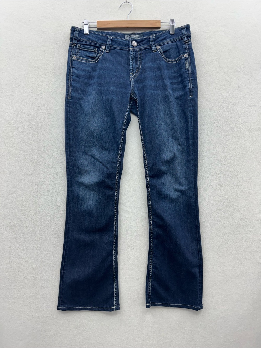 Silver Jeans Suki Women’s 31 Medium Wash Mid Boot Stretch Jeans Altered